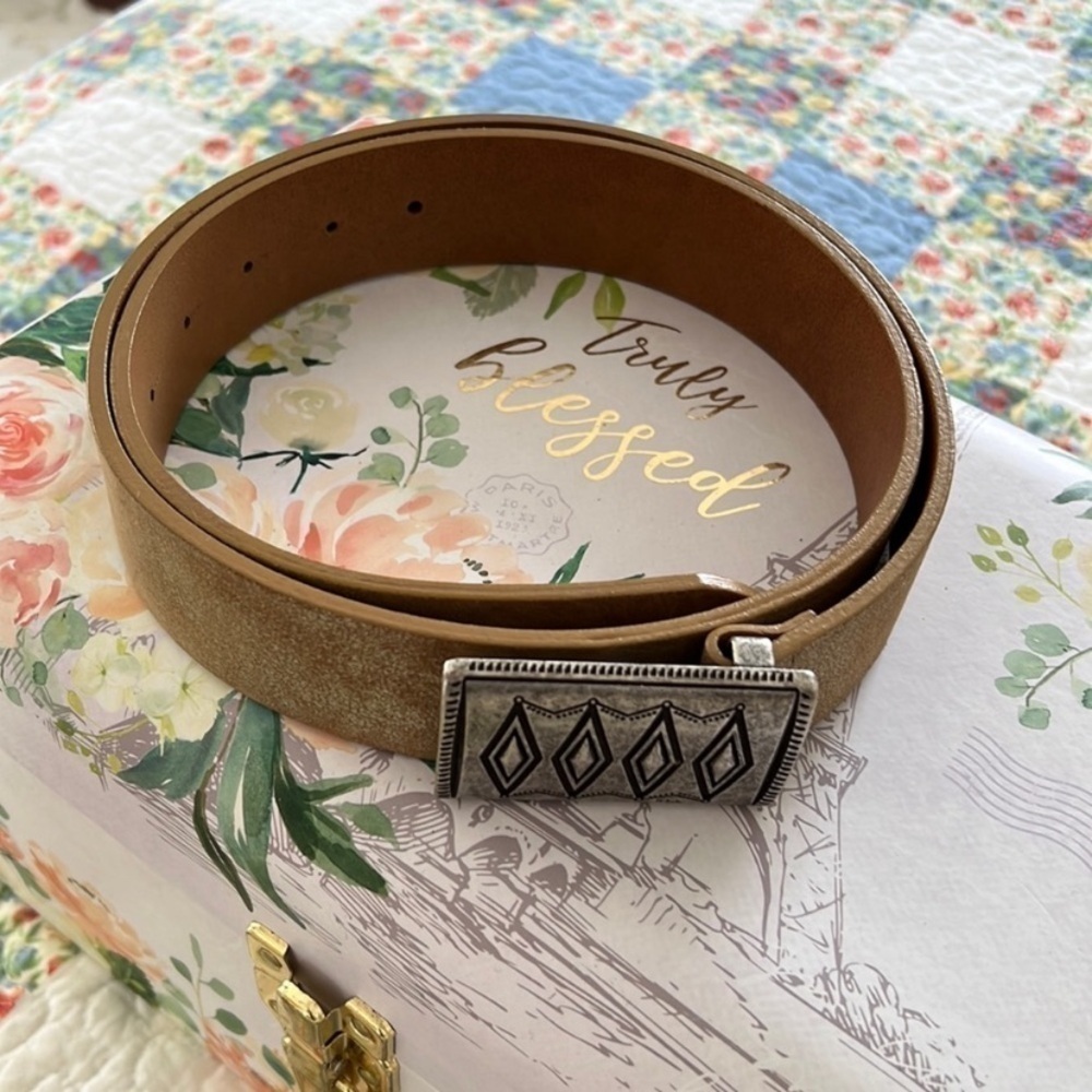Ralph Lauren leather belt​​​​​​​​​​​​​​​​​​​​​​​​​​​​​​​​​​​